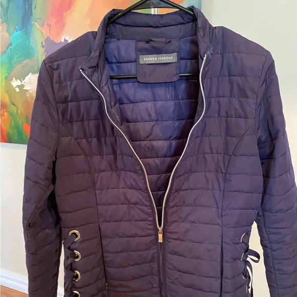 Stylish navy puffer vest - Picture 5 of 5